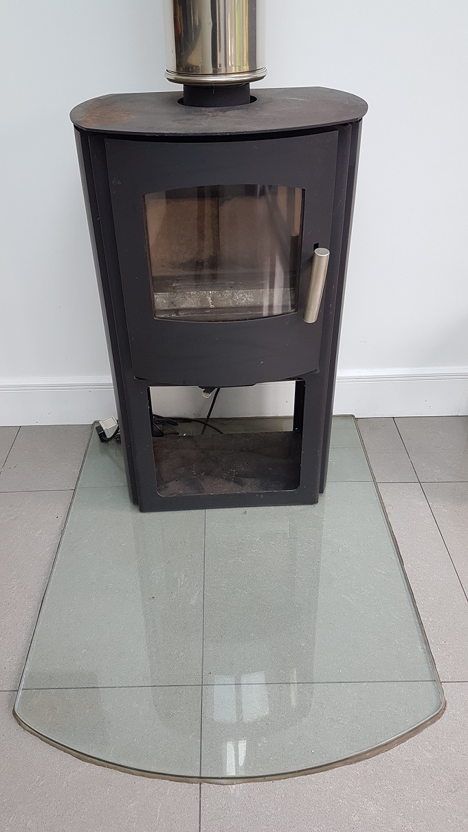 Lined wood burner